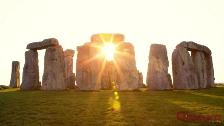 Attrait de Stonehenge au solstice d&rsquo;hiver expliqué