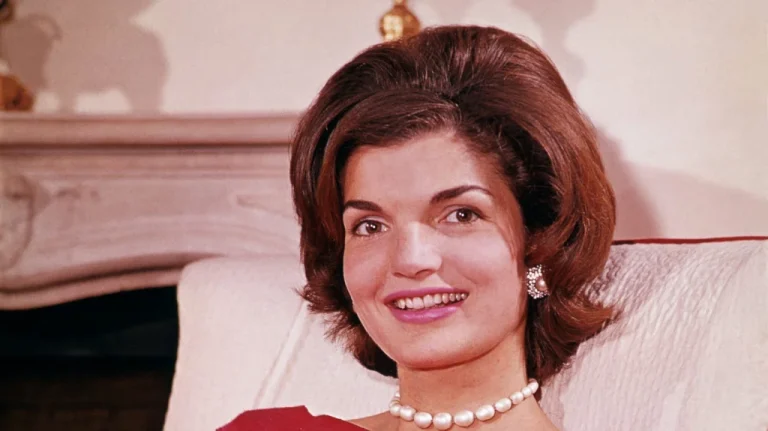 Comment Jackie Kennedy a remporté un Emmy Award – Histoire Unique