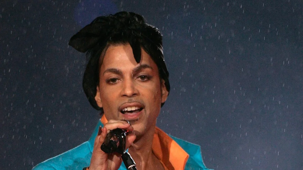 Comment Prince a échappé à une électrocution au Super Bowl 2007