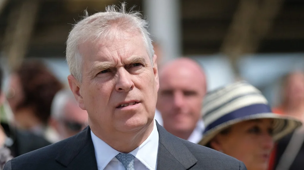 Defense de Prince Andrew dans un nouveau documentaire