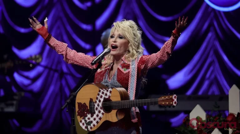 Dolly Parton et ses manucures uniques au service de la musique