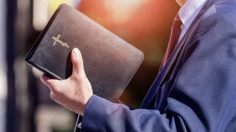 Détails troublants sur le scandale sexuel de John Howard Yoder