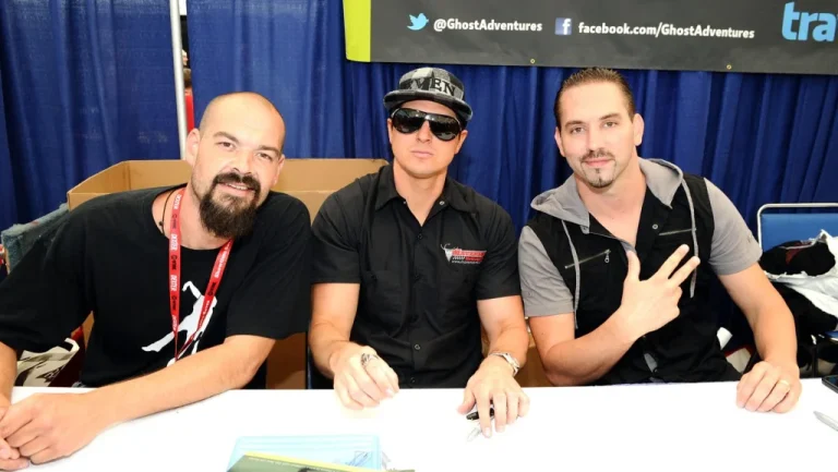 Fantômes à la loupe : La réalité derrière Ghost Adventures