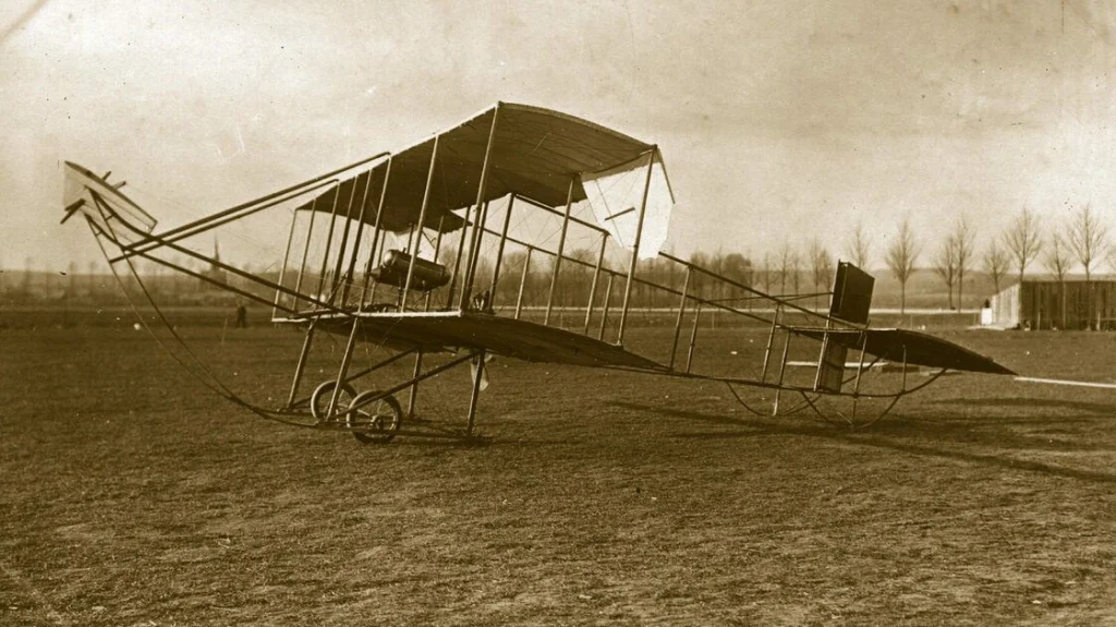 Histoire de l'Airmail: Premier Envoi Officiel il y a 100 Ans