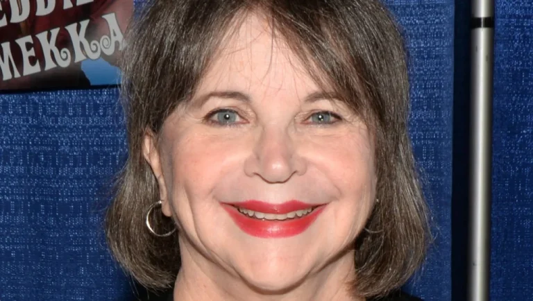 Jim Morrison et sa blague à Cindy Williams avant sa célébrité