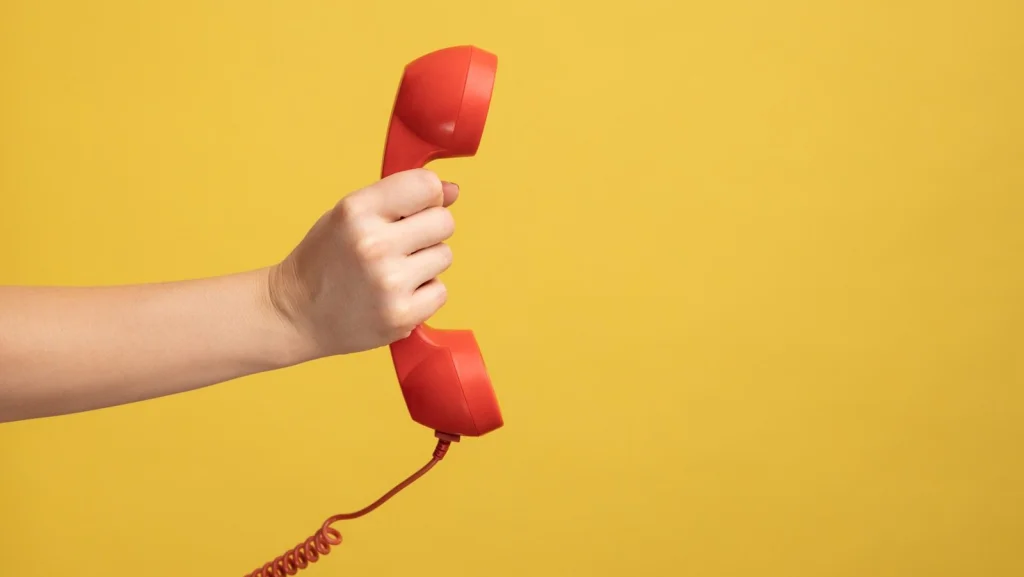 L'arnaque de la fouille téléphonique dans les fast-foods expliquée