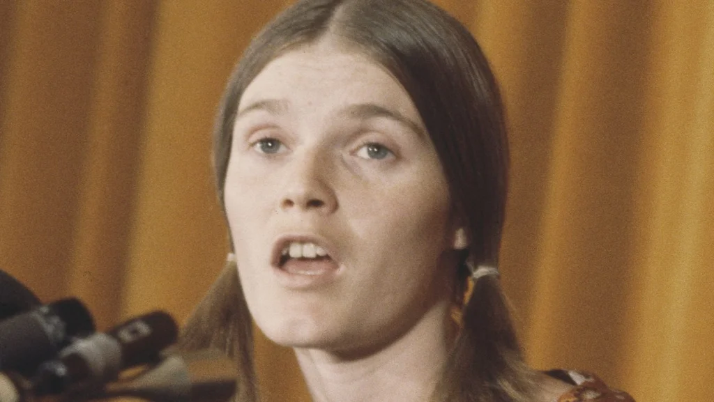 Le Décès de Linda Kasabian, Conductrice de Fuite de la Famille Manson