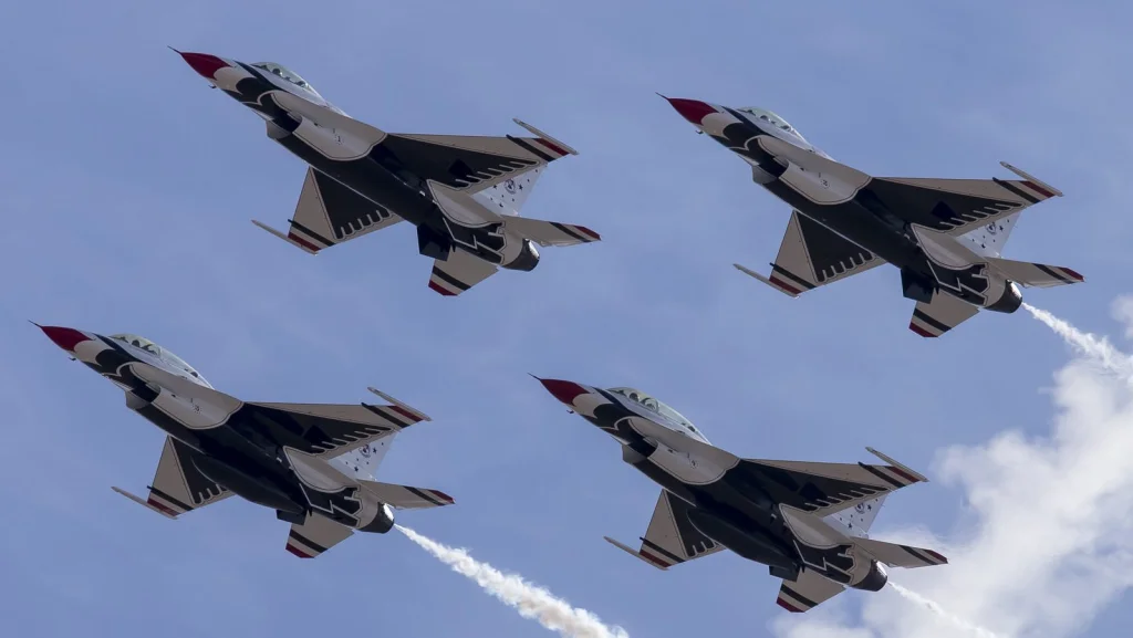 Le survol historique du Super Bowl LVII va marquer l'histoire