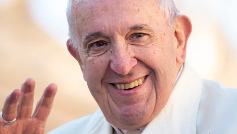 Les 24 Églises Catholiques Expliquées et Leurs Origines
