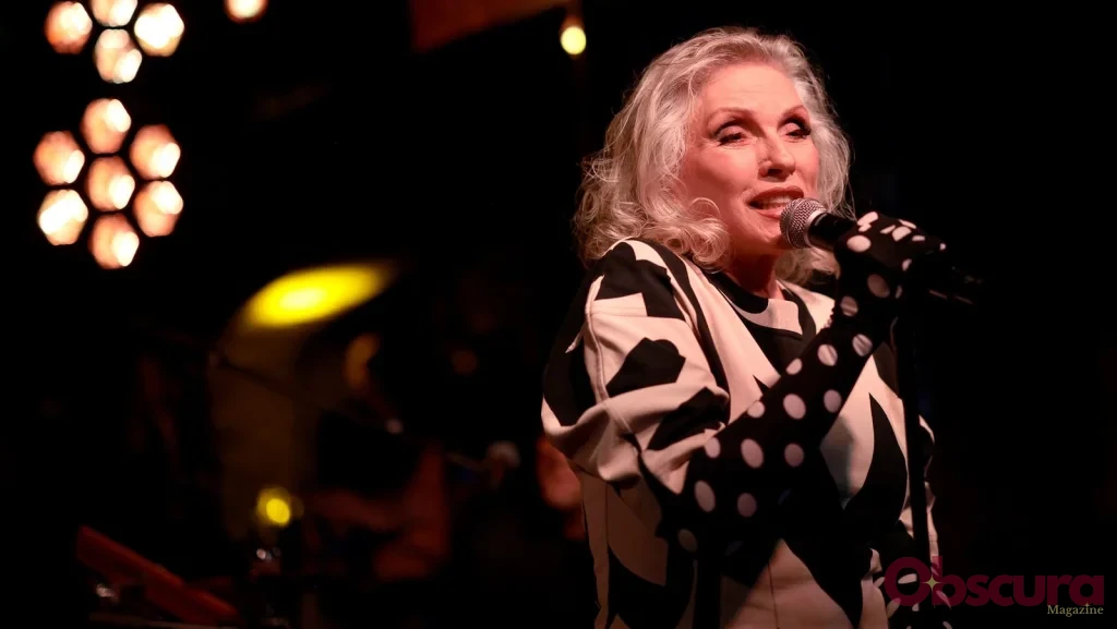 Les dessous tragiques de la vie de Debbie Harry, icône des années 70-80