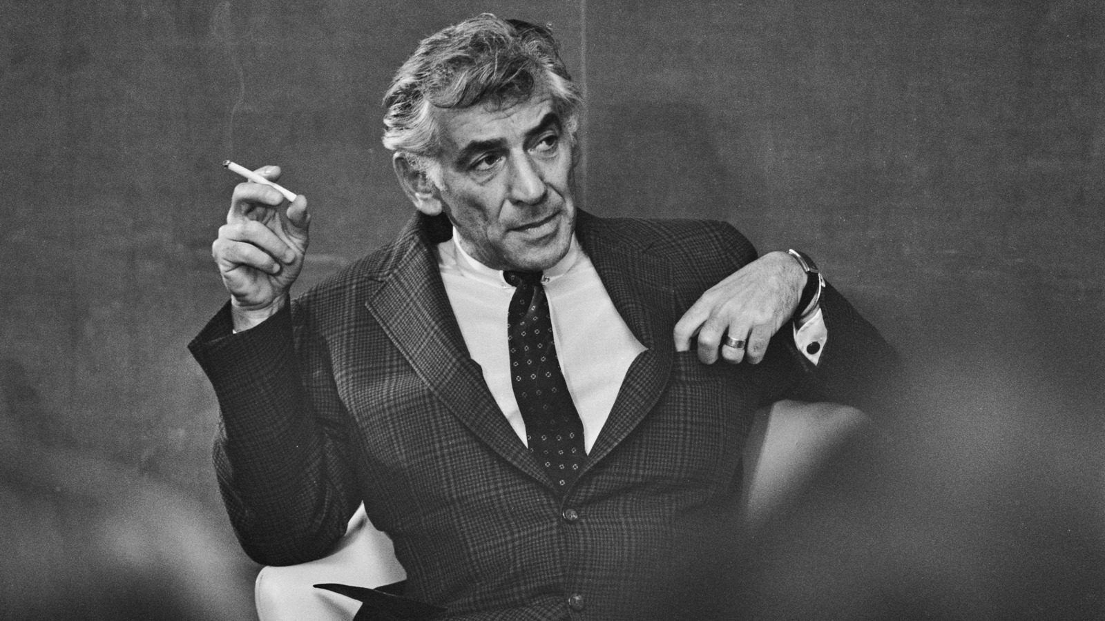 Pourquoi Leonard Bernstein intéressait le FBI: L'histoire révélée