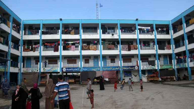 Pourquoi les Palestiniens déplacés à Gaza trouvent refuge dans les écoles de l&rsquo;ONU