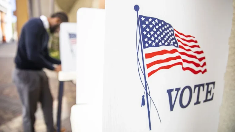 Pourquoi les Élections Américaines Se Tiennent en Novembre