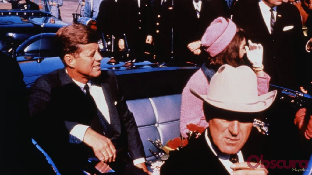 Pourquoi les médecins de JFK doutent d'Oswald seul acteur