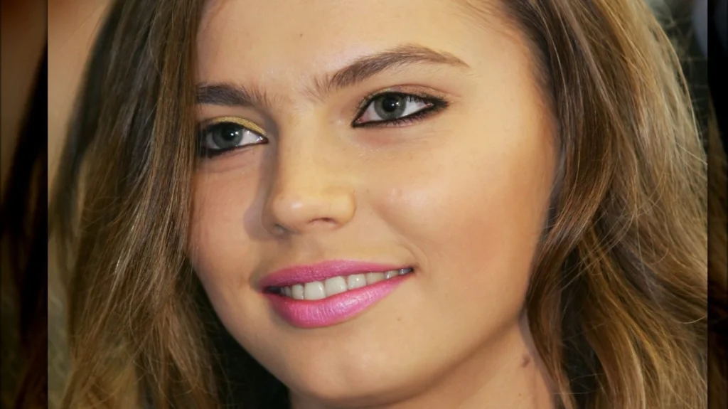 Alina Kabaeva, la partenaire présumée de Poutine, Qui est-elle