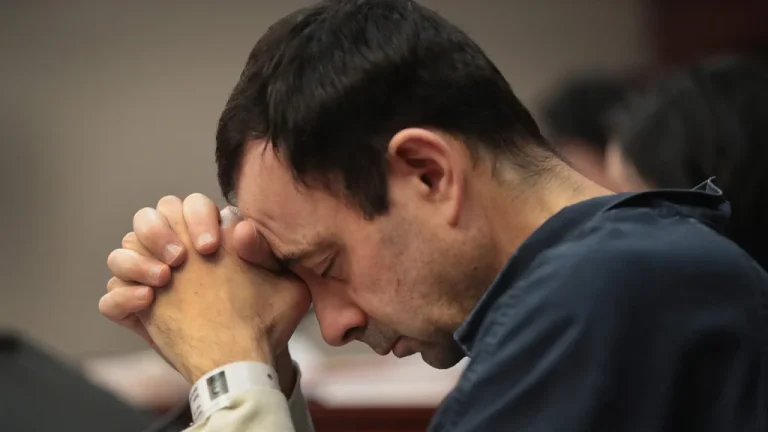 Détails Glacials du Scandale Sexuel Larry Nassar