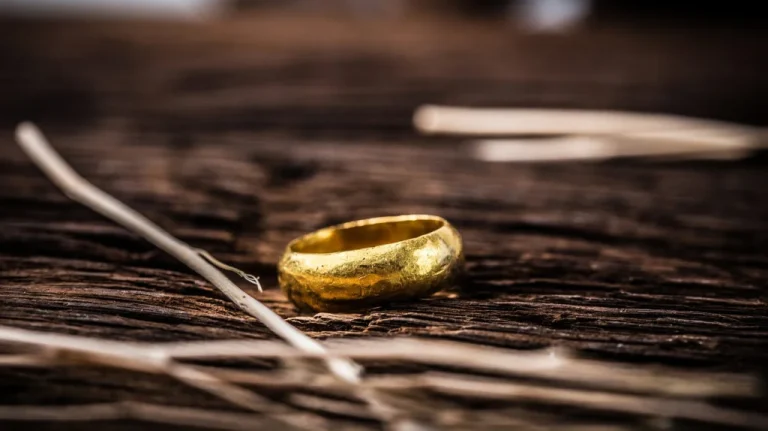 Détails du Seigneur des Anneaux inspirés de la WWI par Tolkien