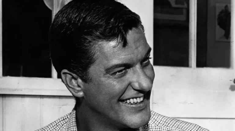 L&rsquo;Ascendance de Dick Van Dyke Liée à une Expédition Historique