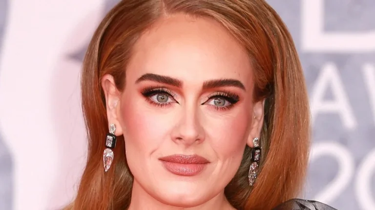 L&rsquo;Histoire Hantée de la Maison d&rsquo;Adele Décryptée