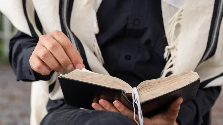 La règle biblique sur les vêtements que presque tous transgressent