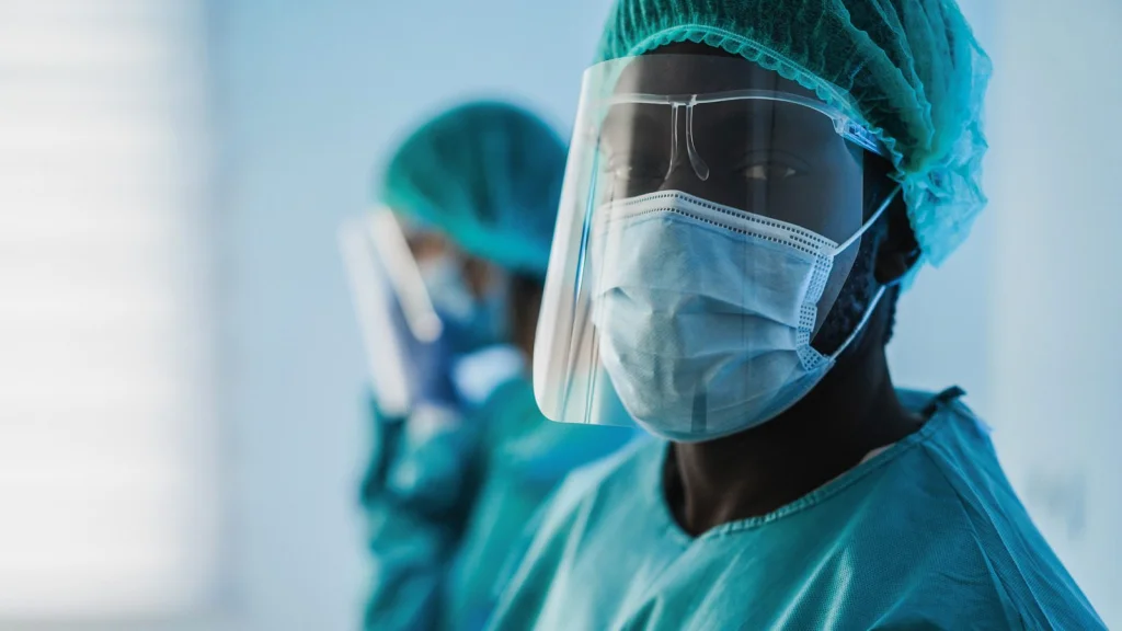 La vie d'un médecin en zone de guerre décryptée