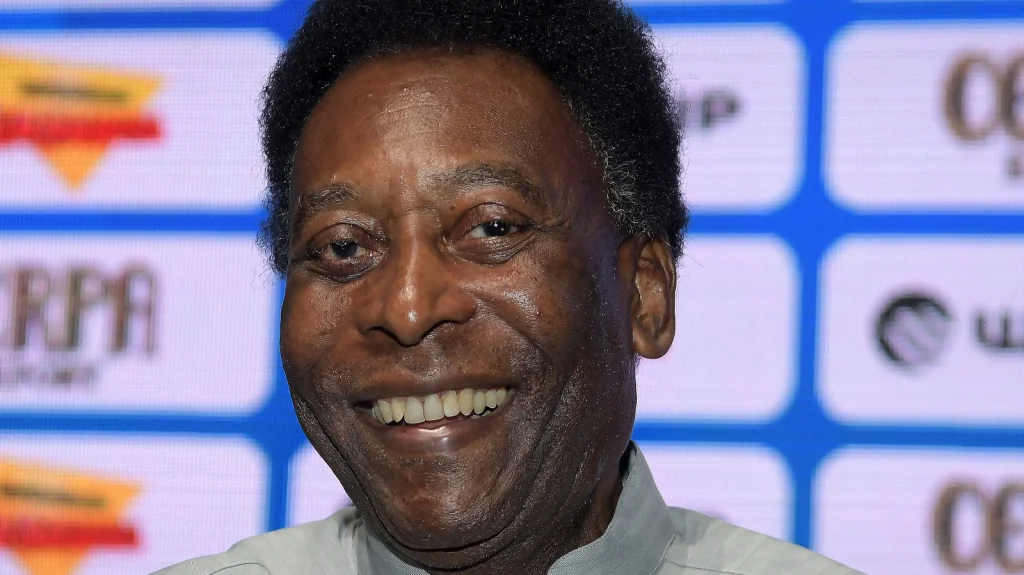 Le Décès Bouleversant de Pelé, Légende du Football Mondial