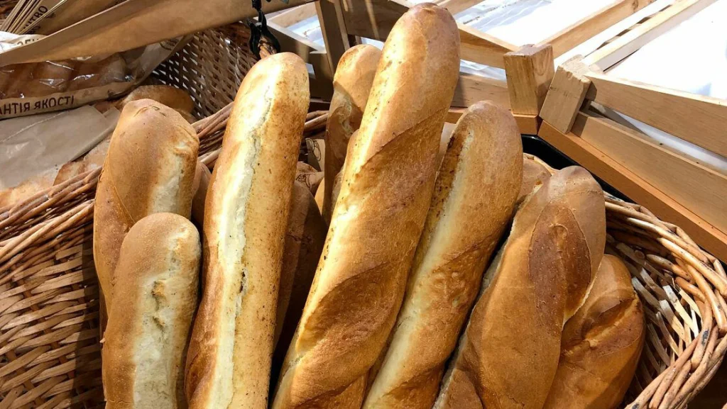 Le folklore morbide français de la baguette à l'envers