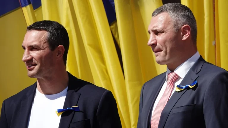 Les Athlètes Ukrainiens Célèbres Unis Contre l&rsquo;Invasion Russe