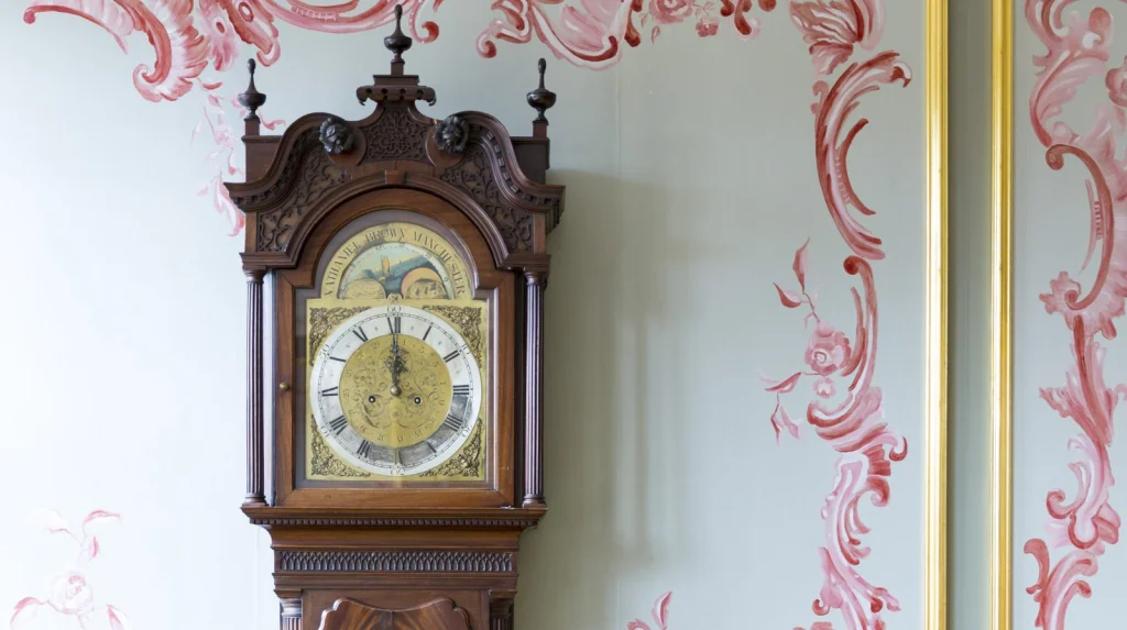 Origine du nom des horloges de grand-père Explorée