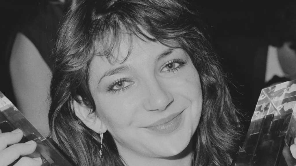 Pourquoi Kate Bush a refusé la tournée Rumours de Fleetwood Mac