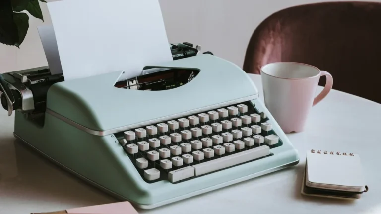 Quand a été inventée la machine à écrire – Évolution et histoire