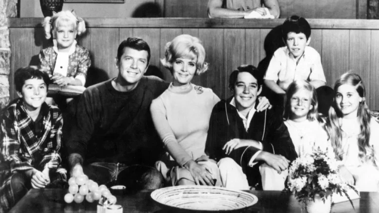 Robert Reed et la bataille des scripts de Brady Bunch