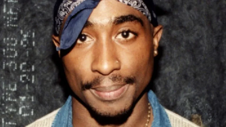 Théorie choc Tupac et Eazy-E visés par des terroristes domestiques