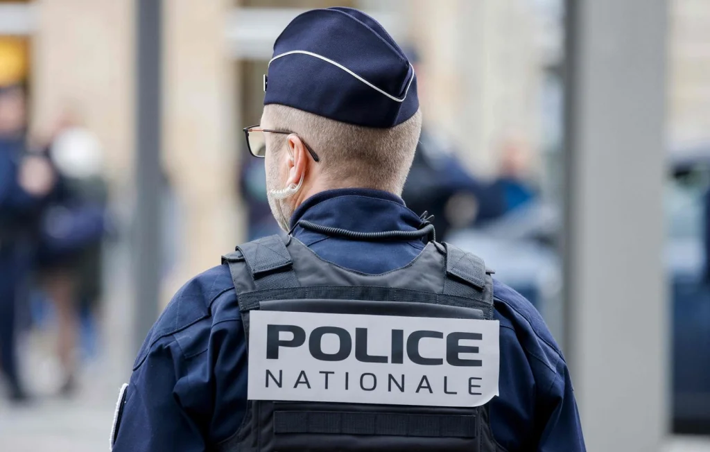 Adolescente agressée pour une histoire de garçon: une affaire choquante