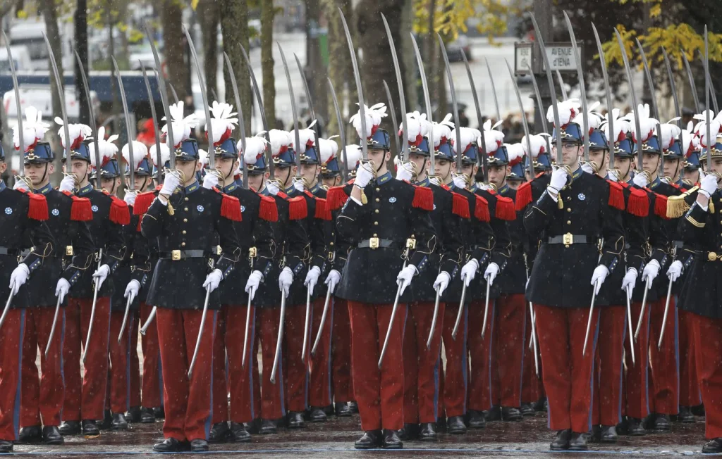 Agressions sexuelles et misogynie à Saint-Cyr : enquête sur le climat hostile aux femmes