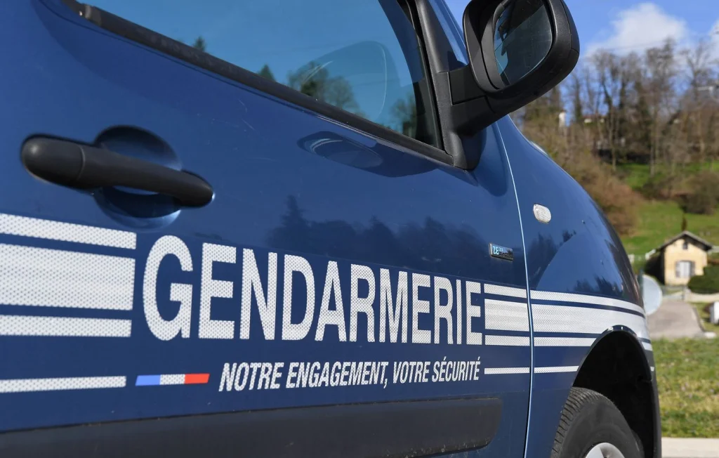 Drame en Nouvelle Aquitaine : Découverte d'un corps calciné dans les Landes