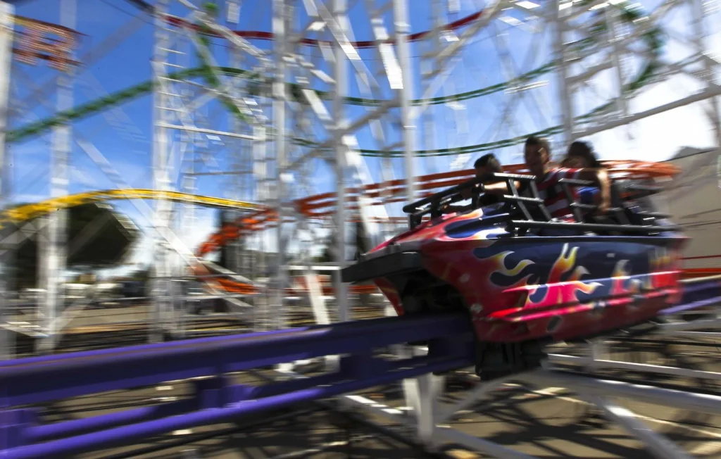 Jeune femme décède après être éjectée d'un manège à la fête foraine de Blois