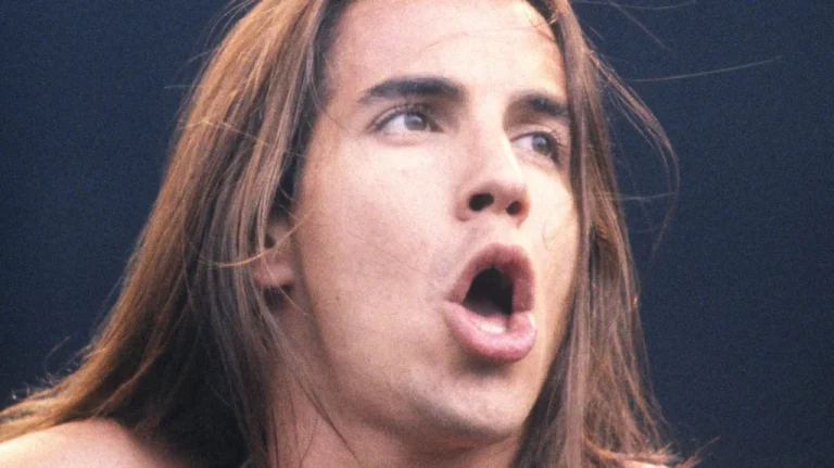 La Vérité Insolite sur les Red Hot Chili Peppers à Découvrir