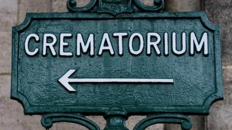 Terreur en Géorgie: Les découvertes macabres d&rsquo;un crématorium