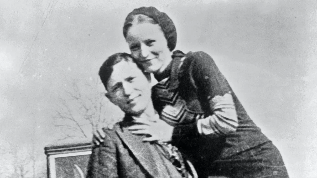 La Véritable Vie de Bonnie et Clyde en Prison Dévoilée