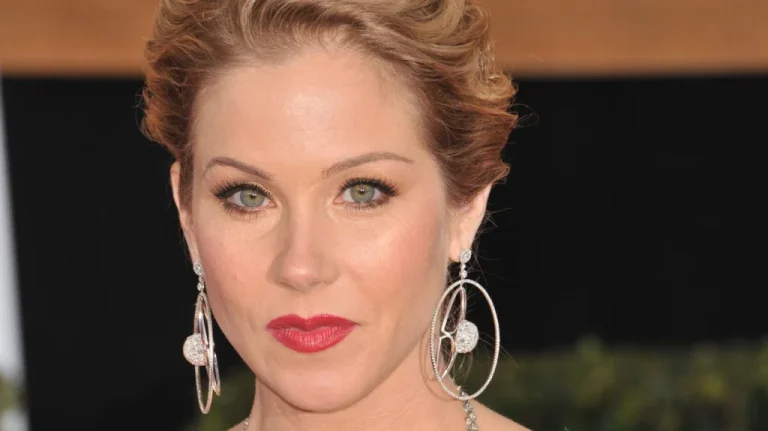 Les Diagnostics Tragiques de Christina Applegate Révélés