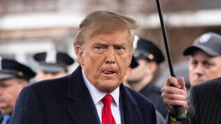 Peine Maximale Possible Pour Donald Trump Pour Ses 34 Accusations