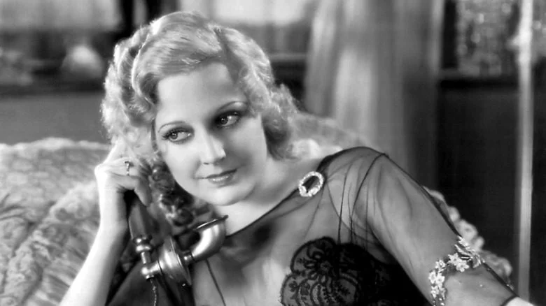 Thelma Todd au téléphone