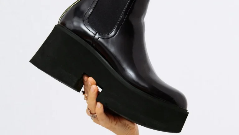L&rsquo;incroyable évolution des chaussures à plateforme à travers l&rsquo;histoire