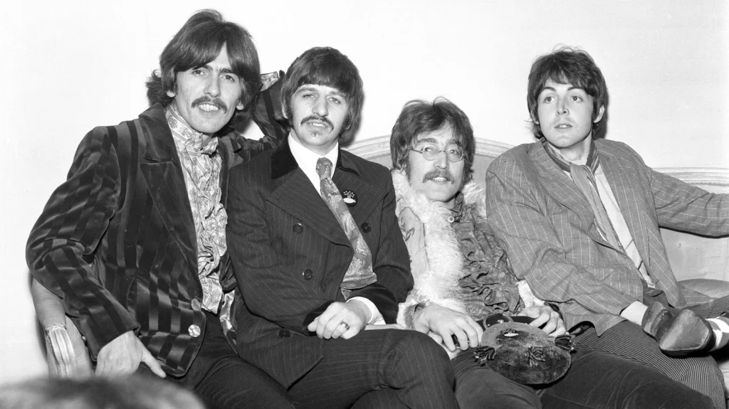 Les Beatles dévoilent leur dernière chanson en 2023 Voici comment ils ont fait