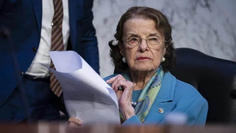 Les Sénateurs Américains Ayant Servi Dans Leurs Années Nonante