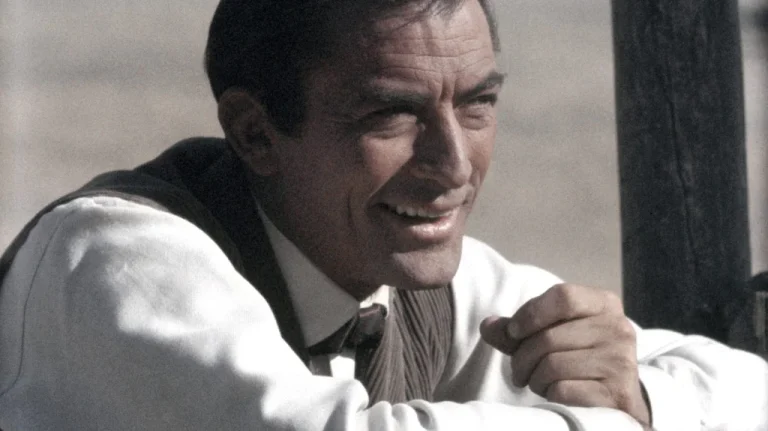 Peines et Triomphes : La Vie Tragique de Gregory Peck en Dehors d&rsquo;Hollywood