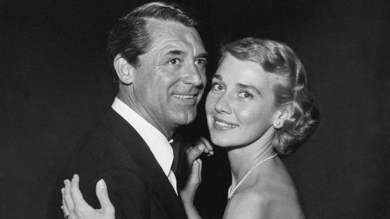 Cary Grant et Betsy Drake dansant