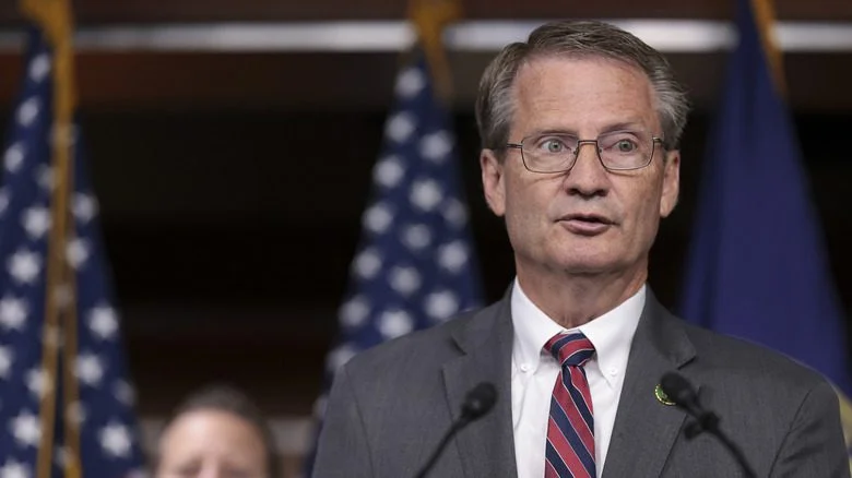 Tim Burchett lors de l'audition du Comité à la Chambre