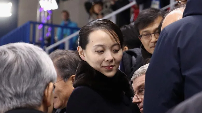 Kim Yo-jong dans la foule
